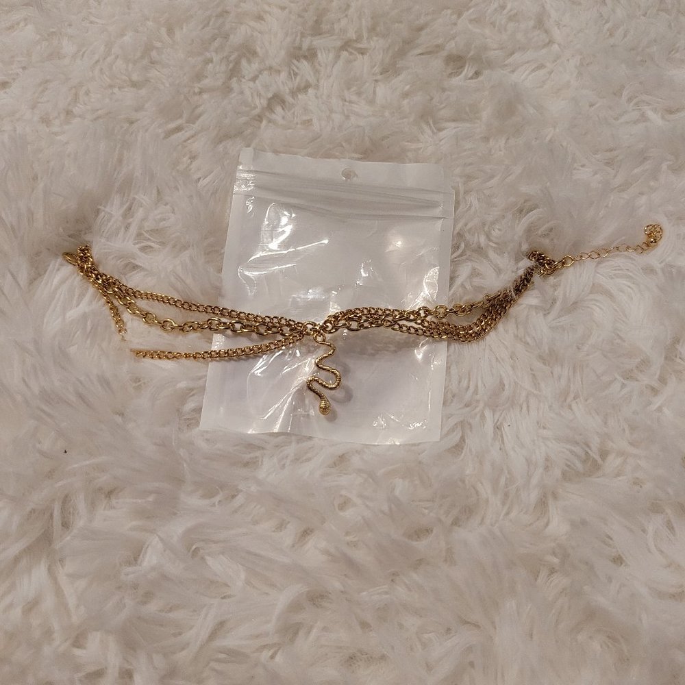 NEW! Gold snake Ankle bracelet